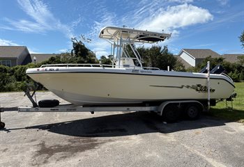 2004 Sea Chaser 2300 Offshore Series Boat